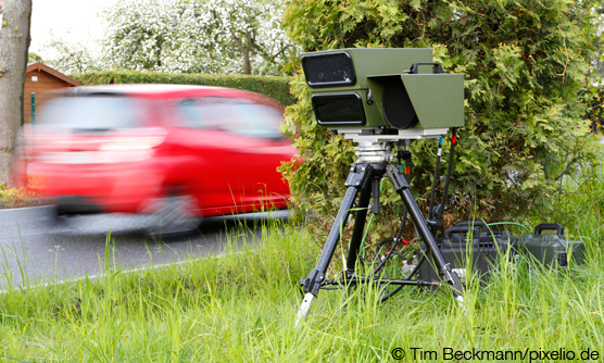 Name:  blitzer_original_R_B_by_Tim-Reckmann_pixelio.png
Views: 684
Size:  440.0 KB