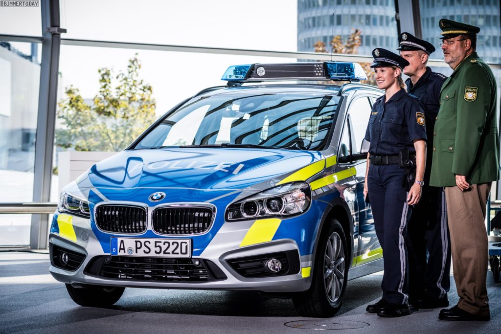 Name:  Polizei   BMW-Polizei-Fahrzeuge-fuer-Bayern-2016-2er-Gran-Tourer-1024x683.jpg
Views: 923
Size:  140.2 KB