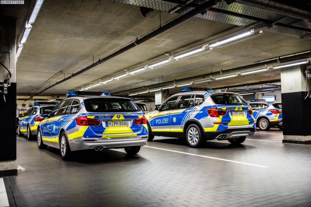 Name:  Polizei   BMW-Polizei-Fahrzeuge-fuer-Bayern-2016-BMW-Welt-Keller-04-1024x683.jpg
Views: 1133
Size:  137.7 KB