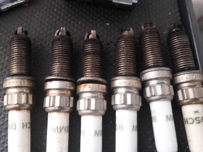 Name:  spark plugs mine II 20170524_131028.jpg
Views: 941
Size:  113.2 KB