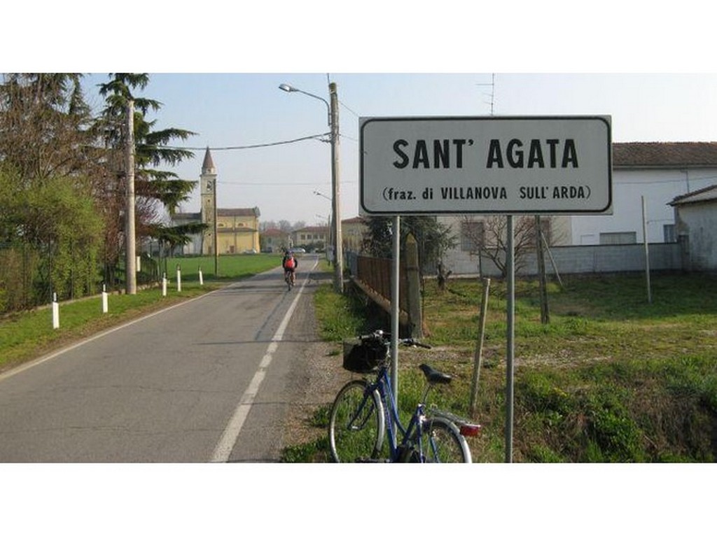 Name:  4000267-1_Sant_Agata_Busseto.jpg
Views: 12634
Size:  142.3 KB