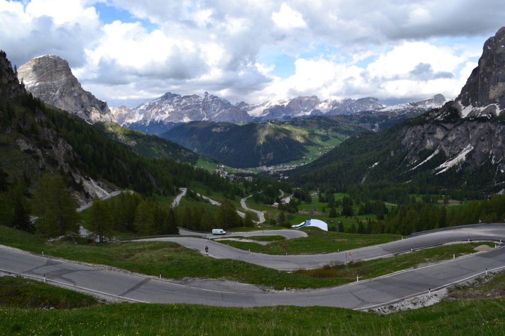 Name:  Dolomites_Turns.jpg
Views: 780
Size:  107.9 KB