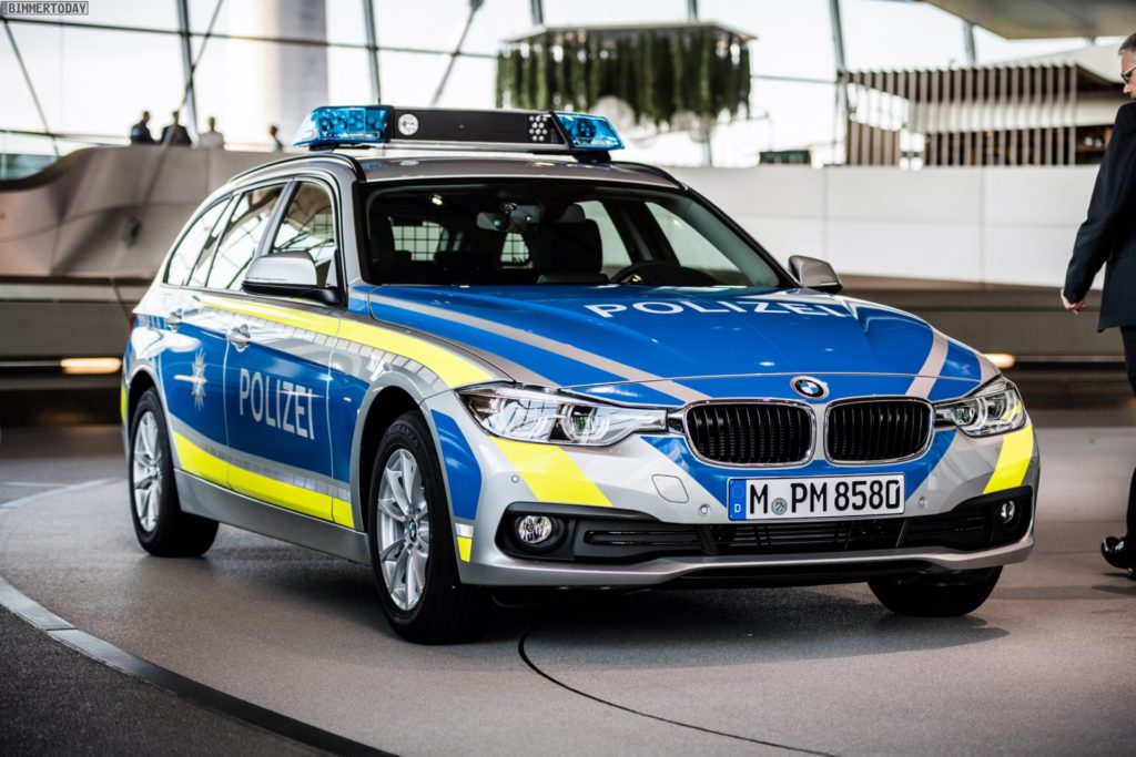 Name:  Polizei   BMW-Polizei-Fahrzeuge-fuer-Bayern-2016-3er-Touring-1024x683.jpg
Views: 1283
Size:  126.2 KB