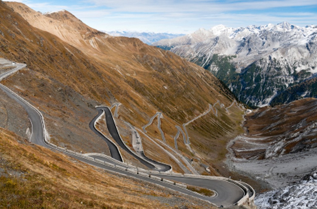 Name:  Passo-dello-Stelvio.jpg
Views: 1729
Size:  203.3 KB