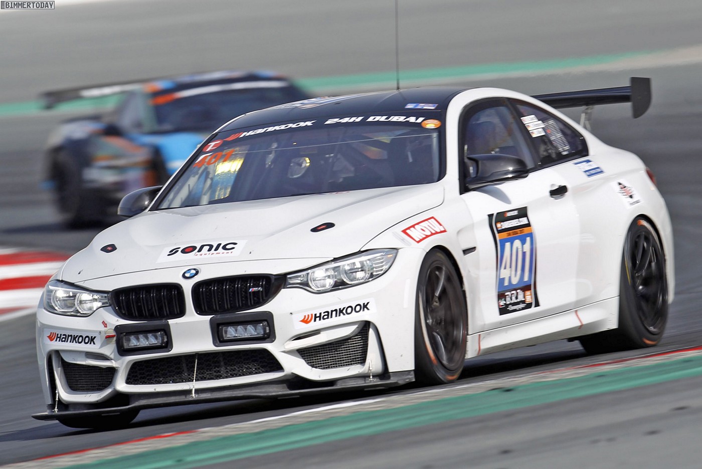 Name:  24h-Dubai-2017-BMW-M4-GT4-01.jpg
Views: 8482
Size:  242.0 KB