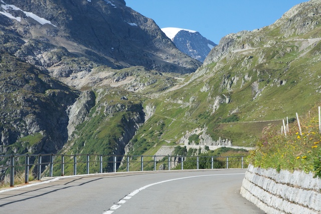 Name:  sustenpass 2.jpg
Views: 5147
Size:  148.6 KB