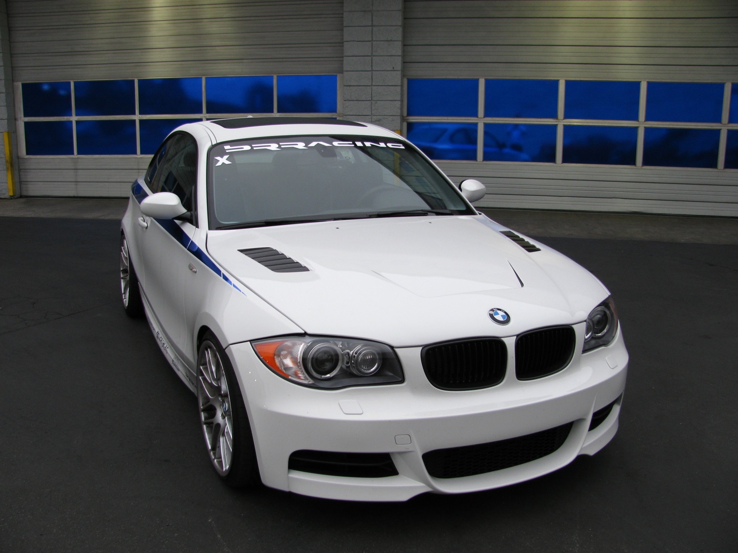 Name:  BRR 135i vors hood prepin sm.jpg
Views: 3889
Size:  334.6 KB