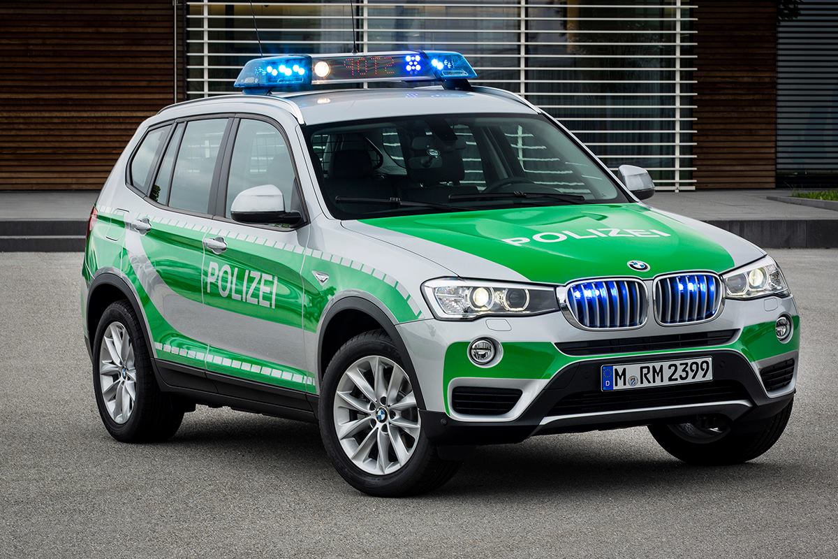 Name:  polizei x3.jpg
Views: 486
Size:  196.0 KB