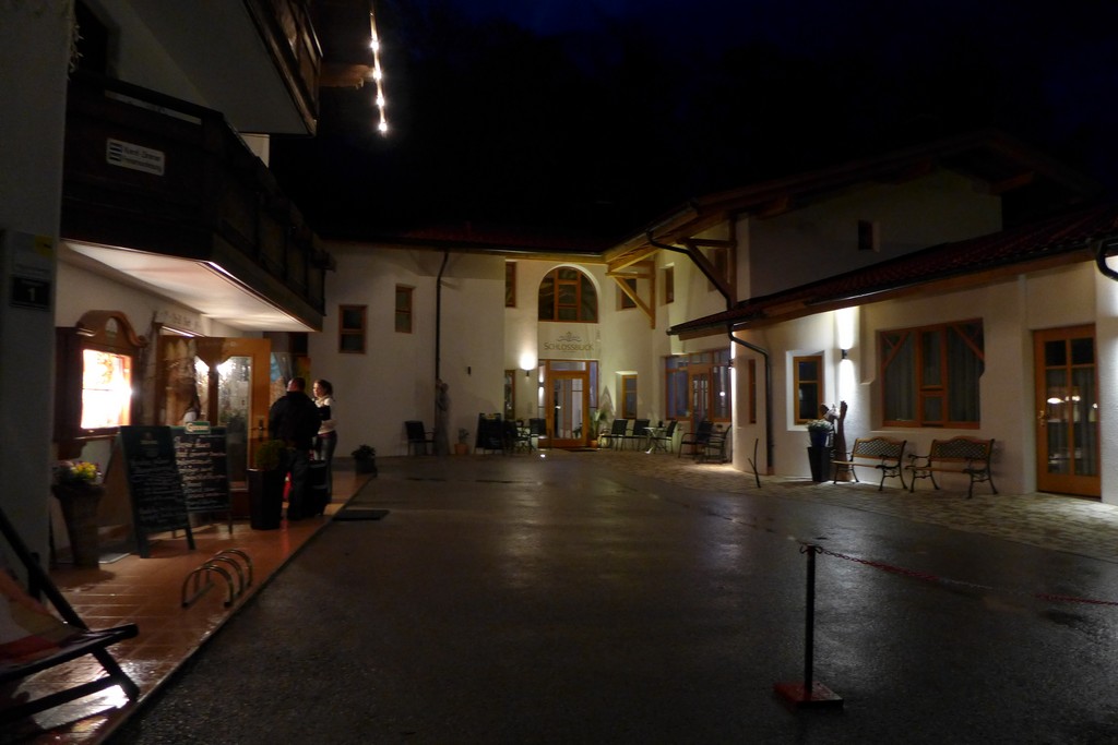 Name:  SchlossBlick Hotel near Kufstein, AustriaP1000934.jpg
Views: 13304
Size:  140.4 KB