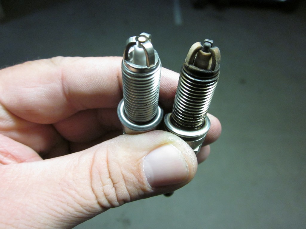 Name:  spark plugs N54  40K miles IMG_8211.jpg
Views: 497
Size:  140.2 KB