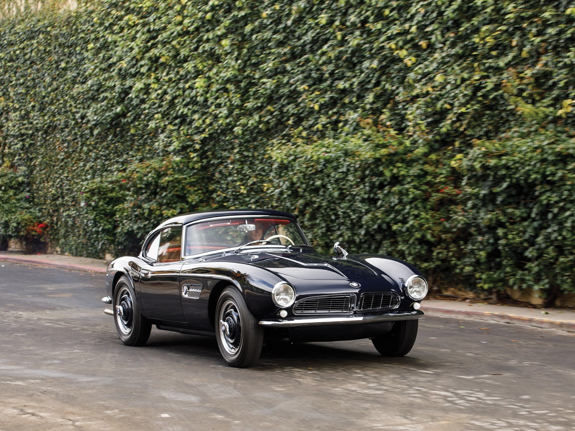 Name:  1958 BMW 507 Roadster S2 70157 RM Arizona 2019-18.jpg
Views: 3783
Size:  720.3 KB