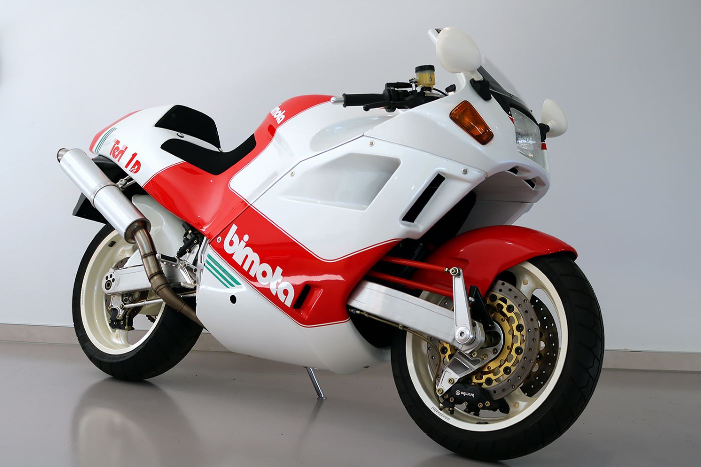 Name:  1991-bimota-tesi-1d-904.jpg
Views: 62
Size:  122.7 KB