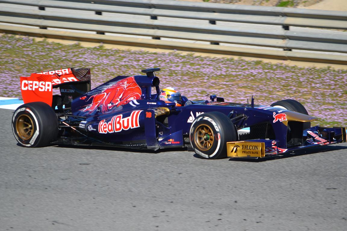 Name:  F1 Testing 2013 196 - Copy.JPG
Views: 1419
Size:  195.7 KB