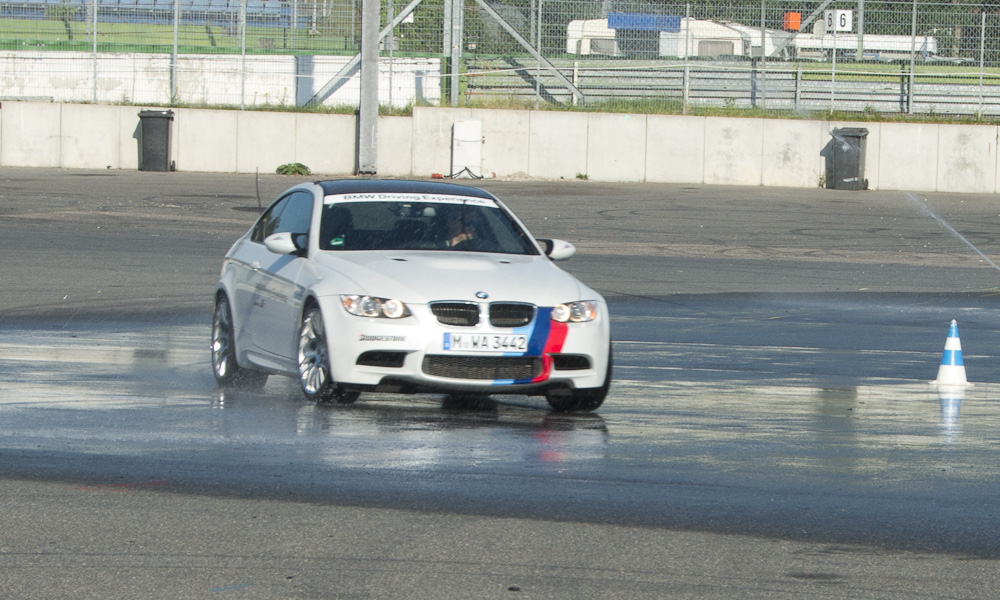 Name:  120903_BMW_training_050.jpg
Views: 399
Size:  273.0 KB