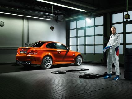 Name:  BMW_1M_Brochure_002.jpg
Views: 711
Size:  26.3 KB